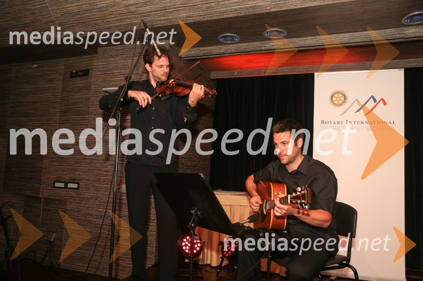  Peter Ogrin;  Marko MozetičRotary dobrodelna prireditev