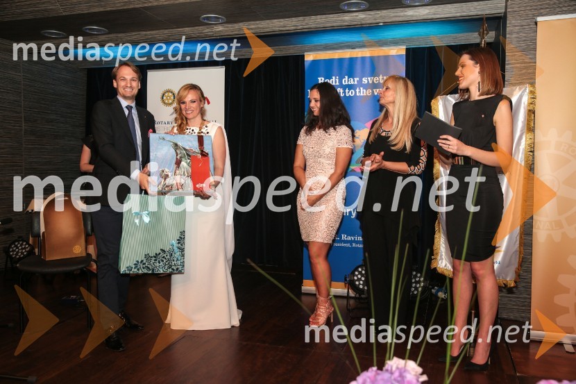  An Krumberger;  Martina Ring, Solvera Lynx d.d., predsednica Rotary Cluba Ljubljana Julija;  Nina Balent;   Snežana Šuput Gulin;  Nuša Lesar, novinarka in vodtieljicaRotary dobrodelna prireditev