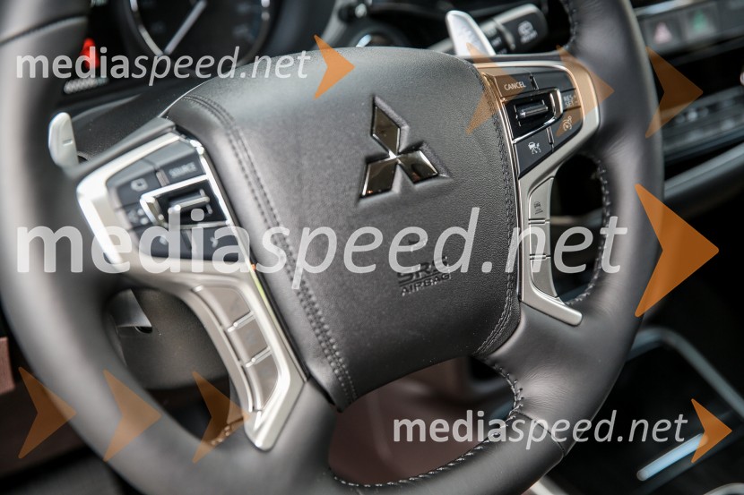 Mitsubishi Outlander PHEVMitsubishi Outlander PHEV, slovenska predstavitev