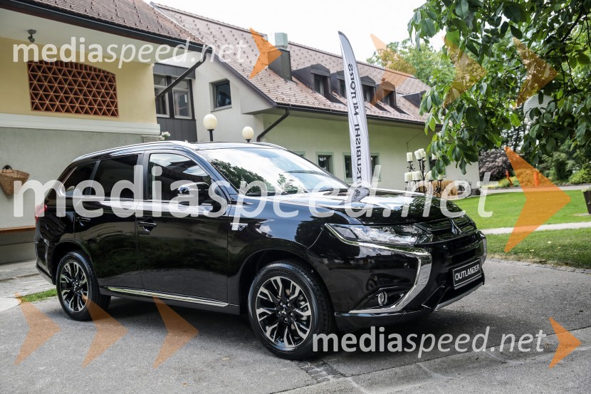 Mitsubishi Outlander PHEVMitsubishi Outlander PHEV, slovenska predstavitev