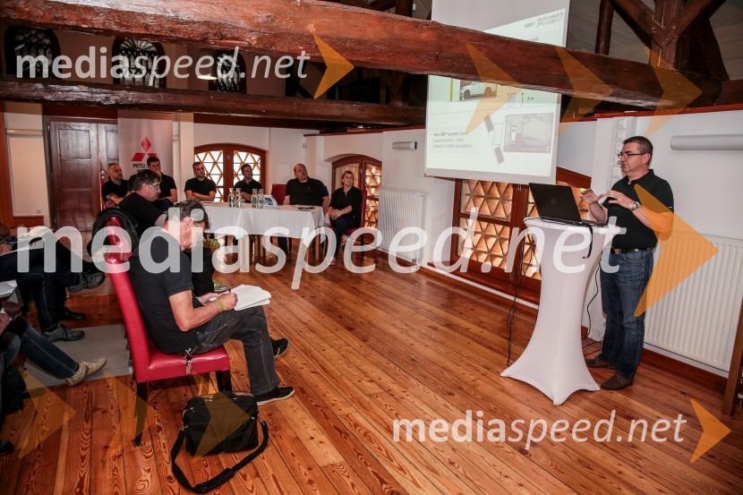 Mitsubishi Outlander PHEV, slovenska predstavitev