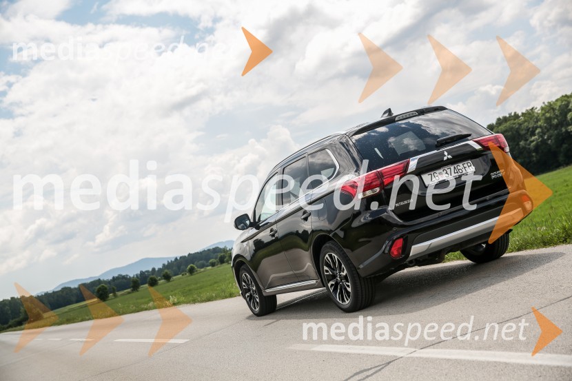 Mitsubishi Outlander PHEVMitsubishi Outlander PHEV, slovenska predstavitev