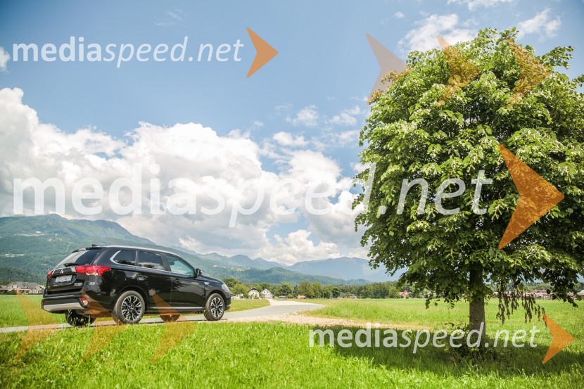 Mitsubishi Outlander PHEVMitsubishi Outlander PHEV, slovenska predstavitev