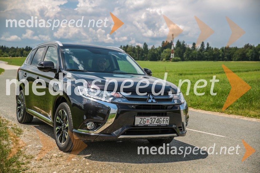 Mitsubishi Outlander PHEVMitsubishi Outlander PHEV, slovenska predstavitev