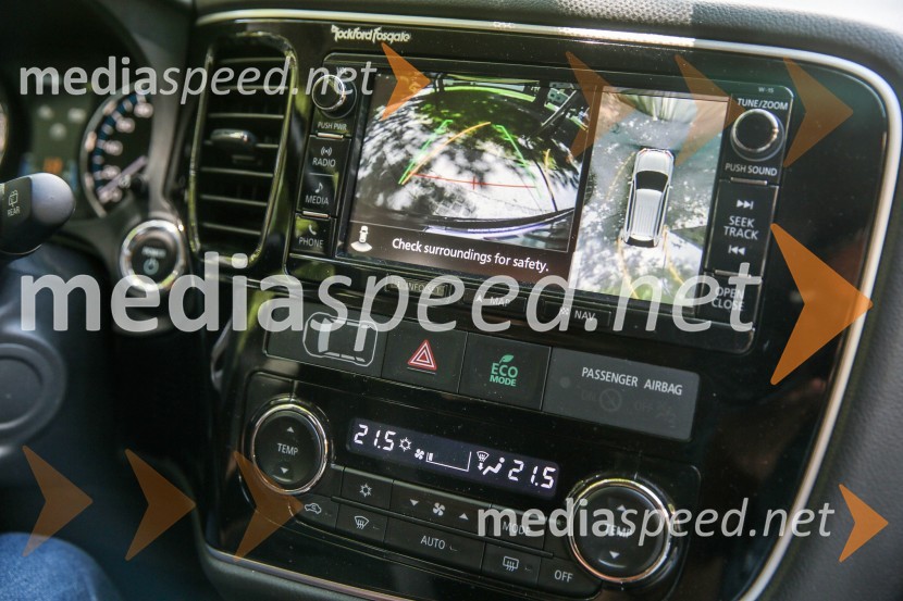 Mitsubishi Outlander PHEVMitsubishi Outlander PHEV, slovenska predstavitev