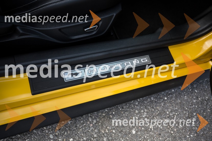 Ford MustangKultni Mustang in novi Ford Focus RS, slovenska predstavitev