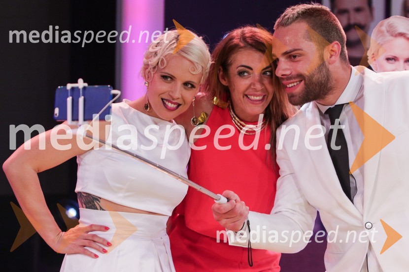  Manja Stević Plesnar, voditeljica, Big Brother;  Mirela Lapanović, zmagovalka šova Big Brother 2016;  Emi Nikočević, nekdanji tekmovalec v resničnostnem šovu BarZmagovalka šova Big Brother 2016 je Mirela Lapanović