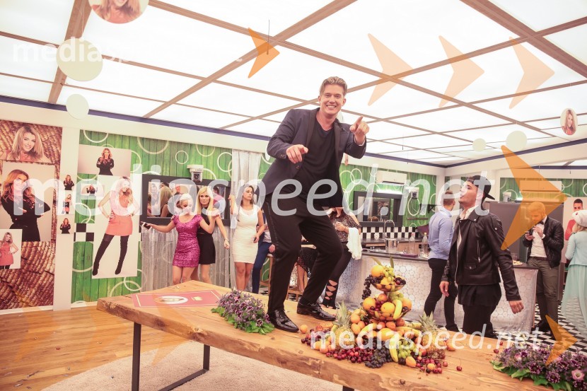  Erik König, udeleženec šova Big BrotherZmagovalka šova Big Brother 2016 je Mirela Lapanović