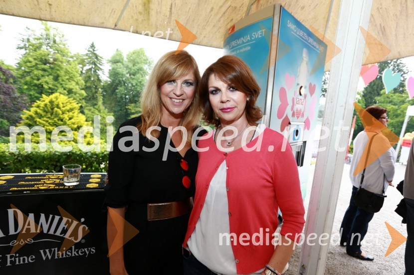  Marjeta Kljajič, agencija Nicha; mag. Lidia Pavlin, agencija Nicha25 let Slovenskih novic in predstavitev revije Suzy
