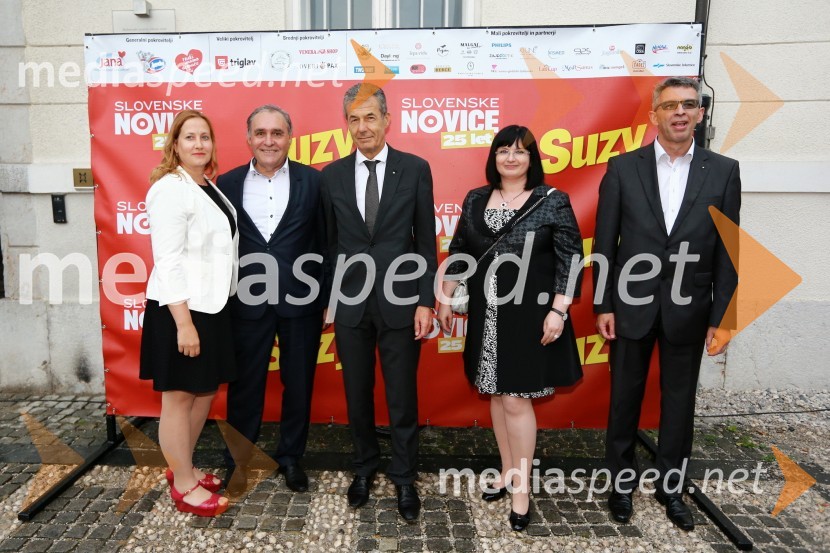 mag. Irma Gubanec, predsednica uprave Delo d.d.;  Bojan Budja, odgovorni urednik dnevnika Slovenske novice ;  Stojan Petrič, predsednik sosveta Kolektor Group d.o.o.;  Nataša  Luša, prokuristka, Delo d.d.;  ... 25 let Slovenskih novic in predstavitev revije Suzy
