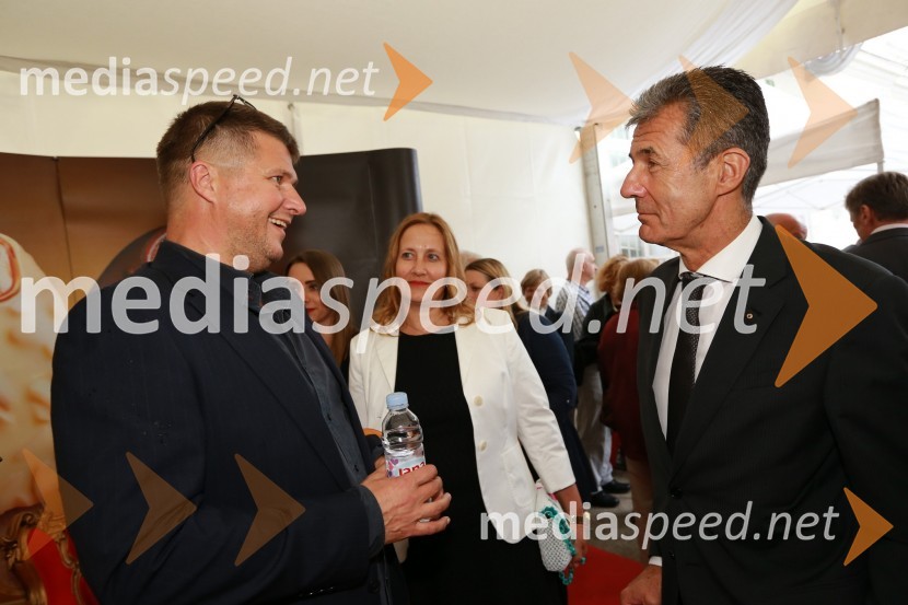  Anton Pregelj, odvetnik;  Stojan Petrič, predsednik sosveta Kolektor Group d.o.o.25 let Slovenskih novic in predstavitev revije Suzy