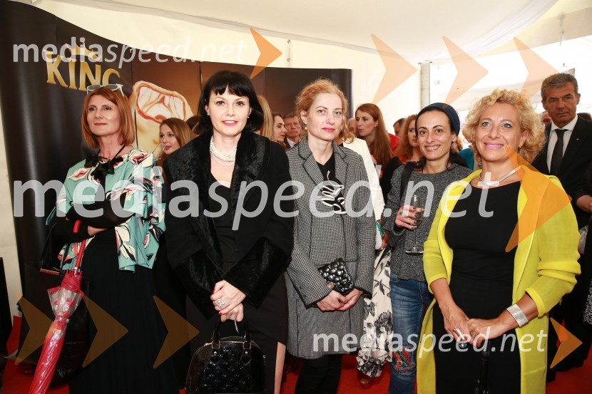 mag. Andreja  Jernejčič, direktorica podjetja Lin&Nil;  Hermina Kovačič, svetovalka za odnose z javnostmi;  ... ;  Maria Anselmi, direktorica Bisnode25 let Slovenskih novic in predstavitev revije Suzy