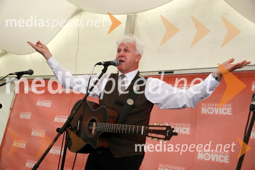  Andrej Šifrer, glasbenik25 let Slovenskih novic in predstavitev revije Suzy