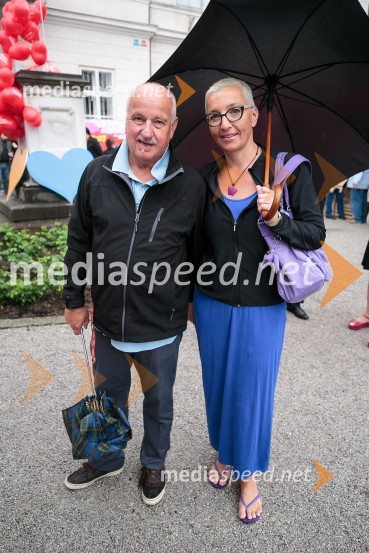  Aleksander Lucu-Luc, novinar;  Alenka Žavbi, fotografinja25 let Slovenskih novic in predstavitev revije Suzy