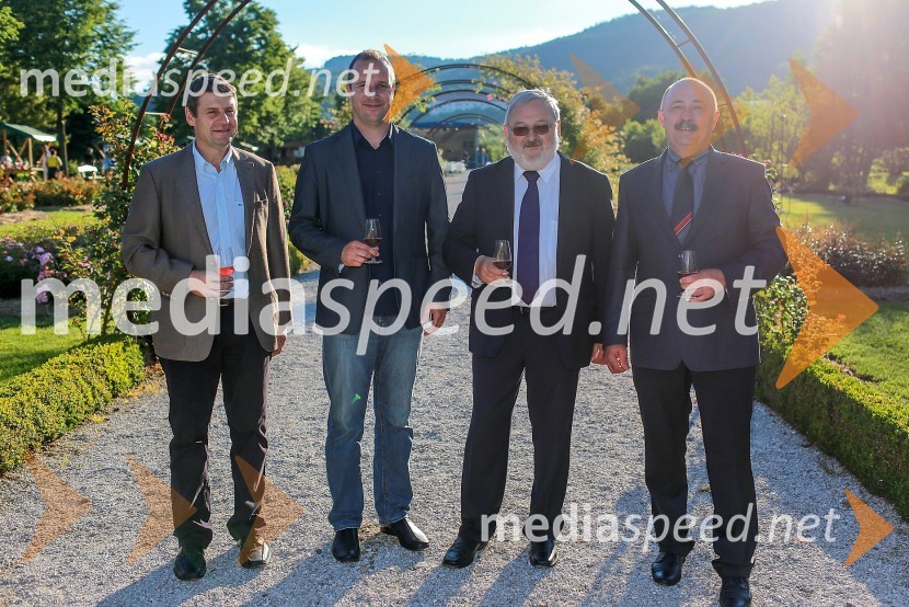  ... ; dr. Marko Soršak, župan, Občina Hoče-Slivnica; prof. dr. Igor Tičar, rektor, Univerza v Mariboru;  ... Vrtnice in vino, koncert v Botaničnem vrtu UM