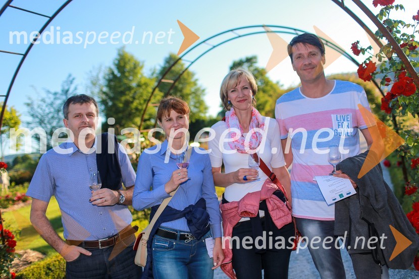 Vrtnice in vino, koncert v Botaničnem vrtu UM