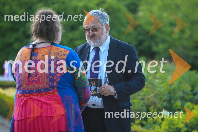  ... ; prof. dr. Igor Tičar, rektor, Univerza v MariboruVrtnice in vino, koncert v Botaničnem vrtu UM