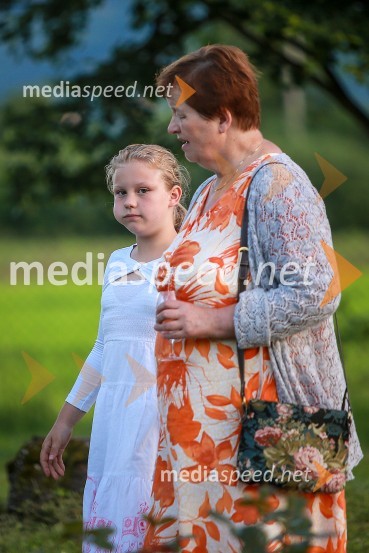 Vrtnice in vino, koncert v Botaničnem vrtu UM