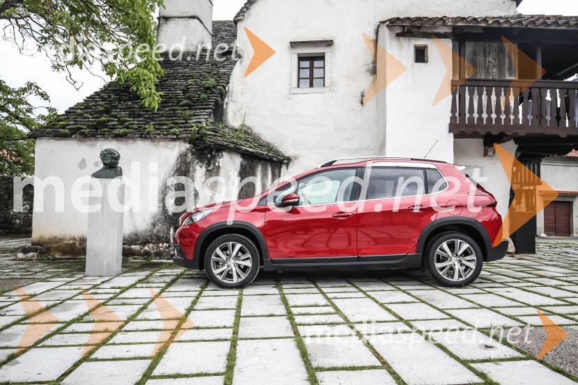Peugeot 2008Novi peugeot 2008, slovenska predstavitev