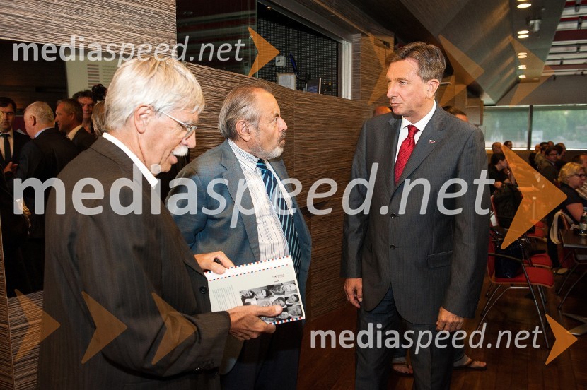 dr. Ciril Ribičič, pravnik; prof. dr. Ernest Petrič, ustavni sodnik;  Borut Pahor, predsednik Republike SlovenijeSlovenija in pika, predstavitev knjige