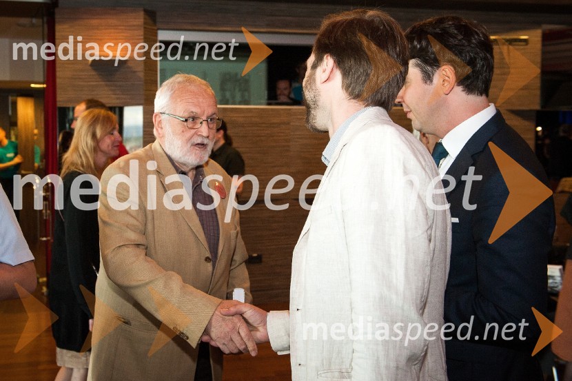 dr. Jože Mencinger, politik, pravnik, ekonomist;   Ožbej Peterle, soavtor knjige Slovenija in pika!Slovenija in pika, predstavitev knjige