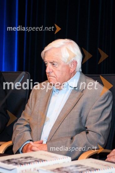  Milan Kučan, nekdanji predsednik Republike SlovenijeSlovenija in pika, predstavitev knjige