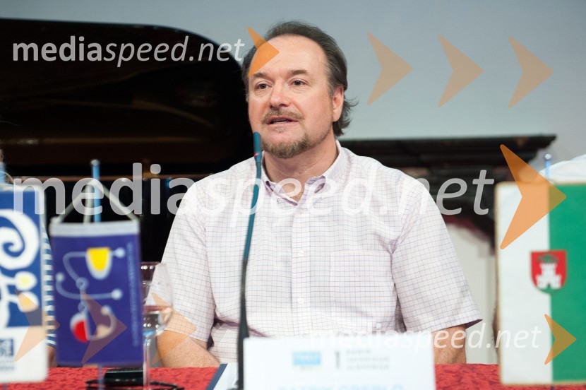  Patrik Greblo, dirigentPoletna noč 2016, novinarska konferenca in predstavitev programa
