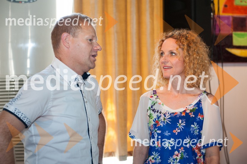  Tomaž Krajnčič, direktor marketinga in odnosov z javnostmi, Hypo Alpe-Adria-Banki;  Petra  Grkman, KatrinasPoletna noč 2016, novinarska konferenca in predstavitev programa