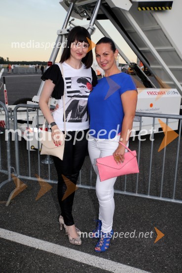  Franja  Pižmoht Potisk, novinarka;  Alenka GolubičTerminal D8, modni spektakel