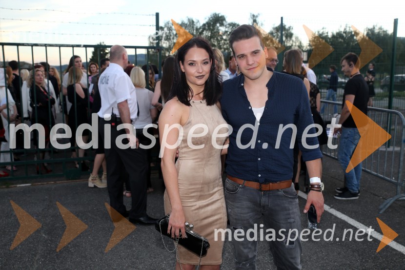  ... ;  Tim Kores - Kori, glasbenikTerminal D8, modni spektakel