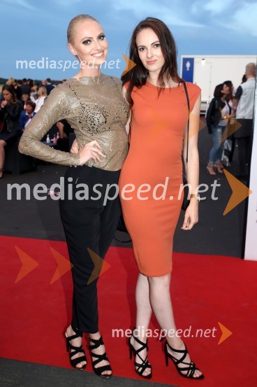  Polona Golob,  hostesa;  Patricija Golob, Špan d.o.o.Terminal D8, modni spektakel
