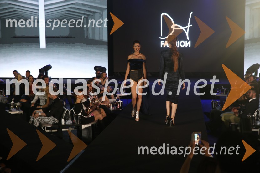 Terminal D8, modni spektakel