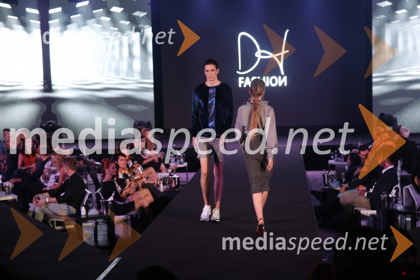 Terminal D8, modni spektakel