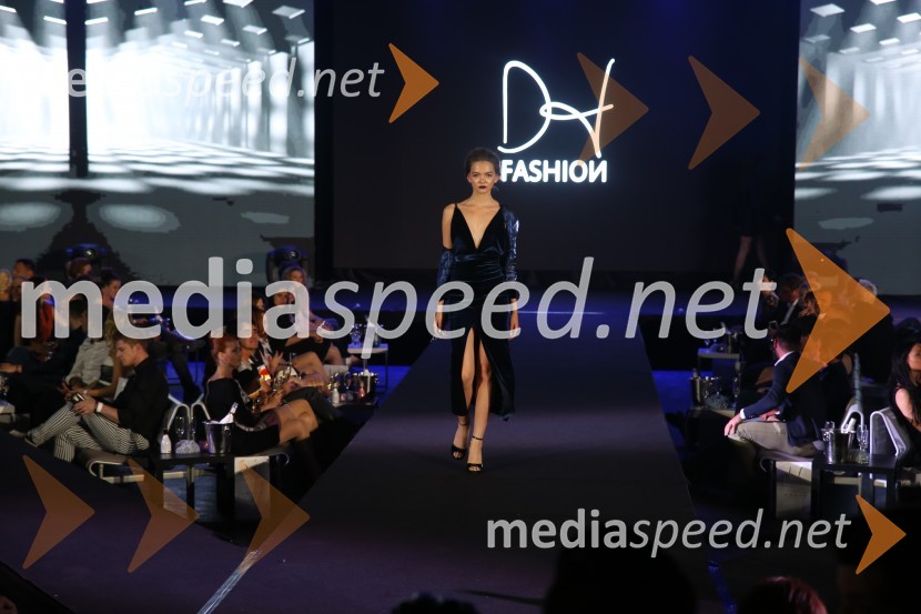 Terminal D8, modni spektakel