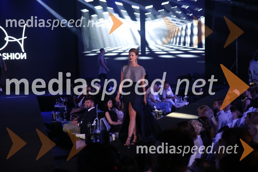 Terminal D8, modni spektakel