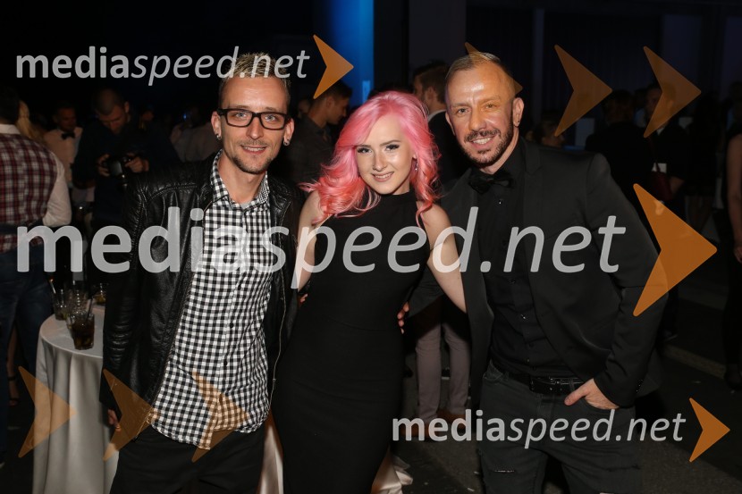  Miloš Tkalec, frizer;  ... ;  Goran Pfeiler, frizer, studio OrangeTerminal D8, modni spektakel