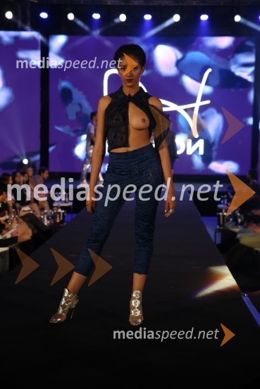 Terminal D8, modni spektakel