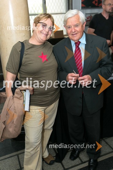  ... ;  Milan Kučan, nekdanji predsednik Republike SlovenijePogovor z Milanom Kučanom v SMG