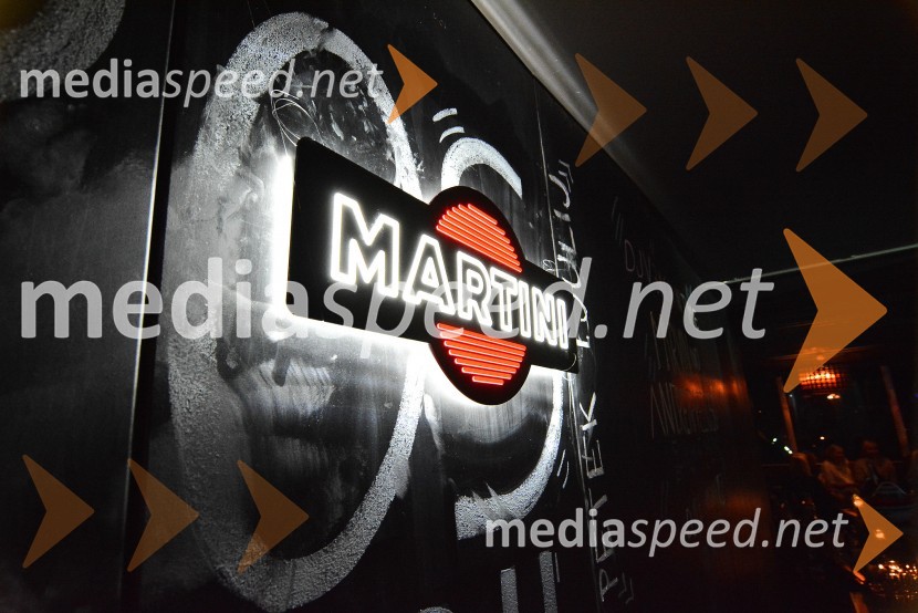 Penthouse Clubbing & Martini Racing: DJ BRINA Knauss