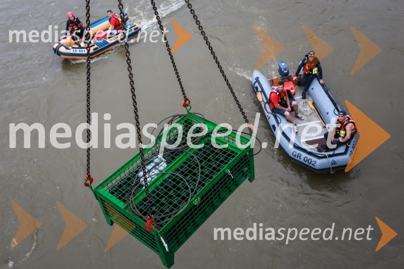 Dan odprtih kleti 2016, dvig penine iz MureDan odprtih kleti 2016, Radgonske gorice