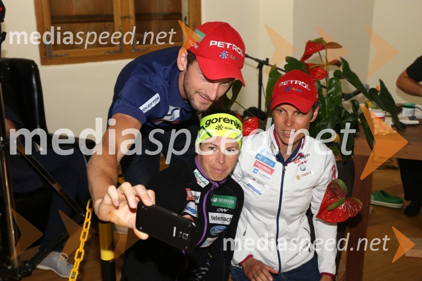  Jakov Fak, biatlonec;  Vesna  Fabjan, smučarska tekačica;  Teja  Gregorin, biatlonkaDan odprtih kleti 2016, Radgonske gorice