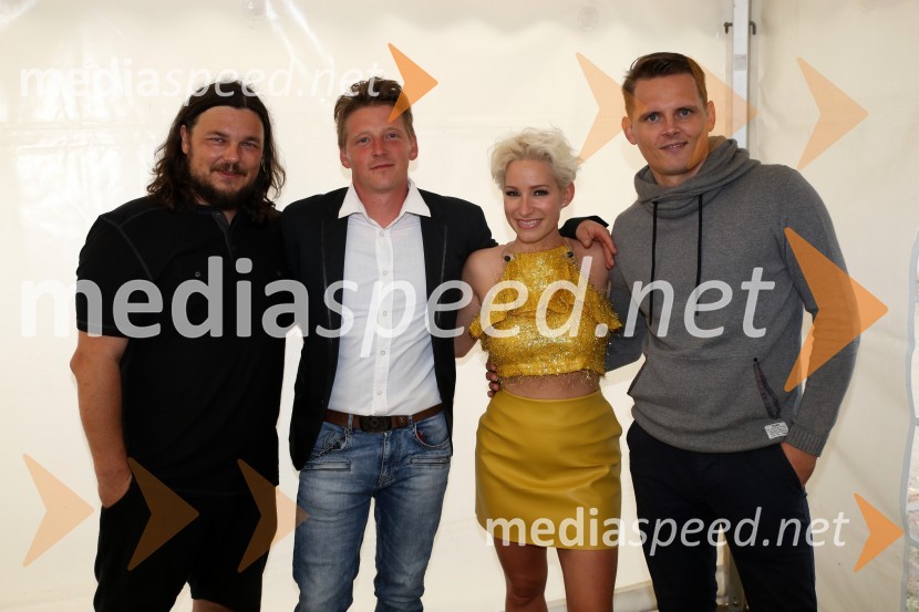  ... ;  ... ;  Alja Omladič - Alya, pevka;  ... Dan odprtih kleti 2016, Radgonske gorice