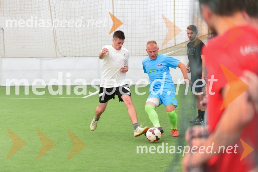  ... ;  Borut Prapotnik, vinar, Pra-VinoNogometna tekma med gostinci in vinarji