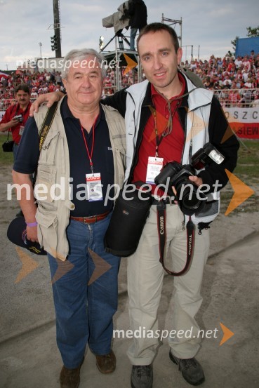 Italijanski fotograf Gianni Tomba in fotograf Borut CvetkoSPEEDWAY, Speedway Grand Prix - VN Poljske 2005 dirka