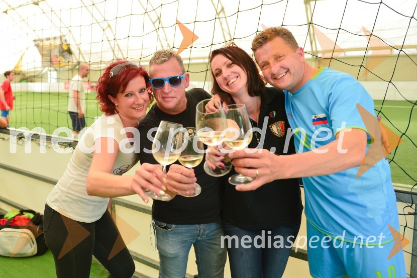  ... ;  ... ;  ... ;  Danilo Steyer,   vinar, Steyer Vina; vinski vitez, predsednik Vinske reprezentance SlovenijeNogometna tekma med gostinci in vinarji