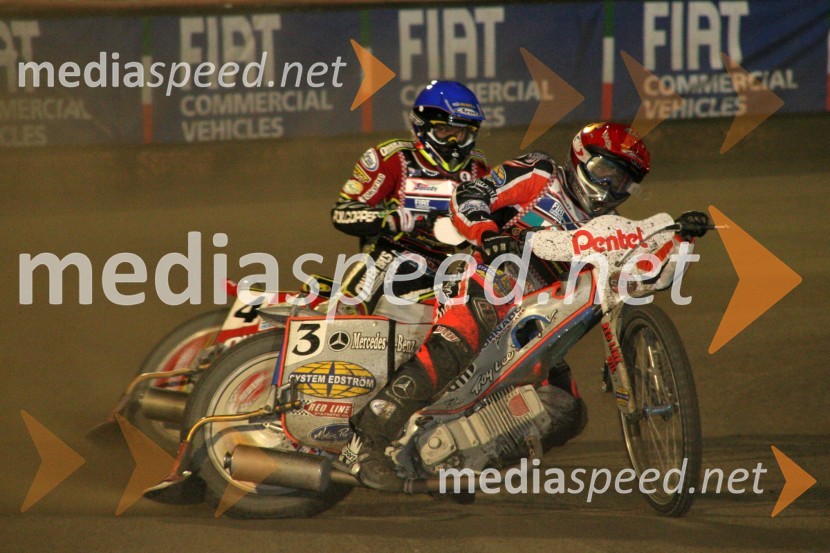 Leigh Adams, Avstralija (v ozadju) in Greg Hancock, ZDASPEEDWAY, Speedway Grand Prix - VN Poljske 2005 dirka