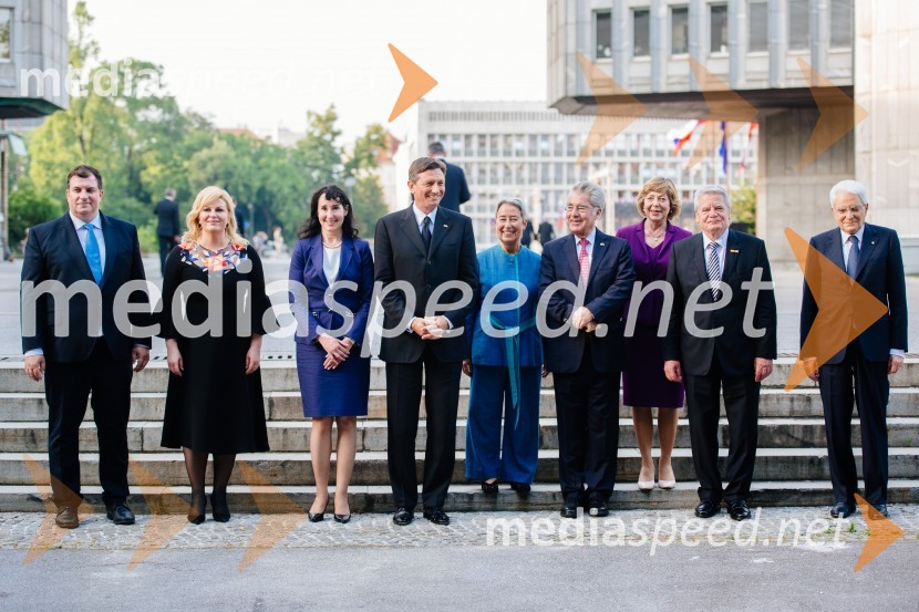  ... ;  Kolinda Grabar-Kitarović, Predsednica Republike Hrvaške;  Tanja Pečar, odvetnica;  Borut Pahor, predsednik Republike Slovenije;  ... ;  Heinz Fischer, avstrijski predsednik;  ... ;  Joachim Gauck, predsednik Zvezne republike Nemčije;  ... Osrednja proslava ob dnevu državnosti 2016