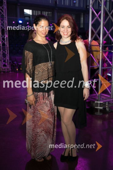  ... ;  Marita Wrong, modna kreatorkaČipkasti modni spektakel