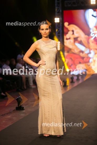  Mirela  Korač, manekenkaČipkasti modni spektakel