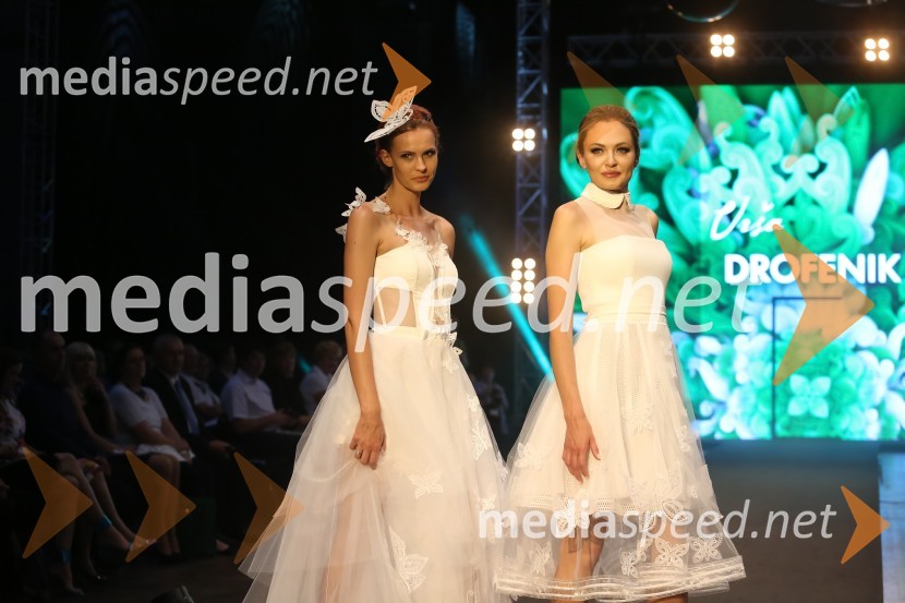  Tjaša  Kokalj Jerala, manekenka, voditeljica;  Iryna  Osypenko, manekenkaČipkasti modni spektakel